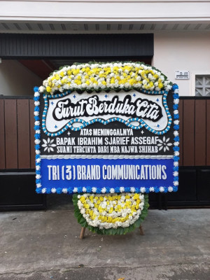 Papan Bunga Duka di Gunungmalang